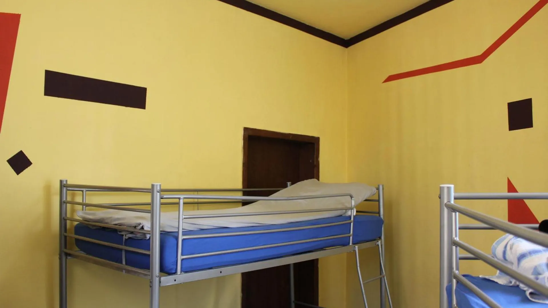 Hostal Albergue Fun House Bucarest